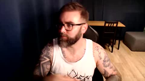 Snapshot of pyroxen chatting on May 2026 08:28:01 PM Yog Sothoth online show from May 2026 08:28:01 PM