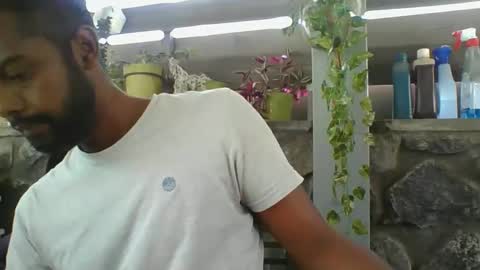 Python online show from January 2025 04:18:02 AM