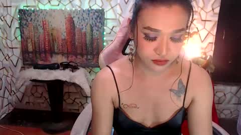 Snapshot of pythoncock4u chatting on April 2026 04:24:02 PM Queen Agatha online show from April 2026 04:24:02 PM