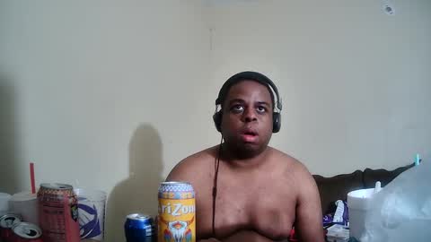 Snapshot of qbeastq2good chatting on January 2025 05:03:01 AM firehot online show from January 2025 05:03:01 AM