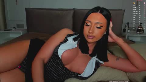 Snapshot of qsstess chatting on September 2025 09:37:01 PM Ana online show from September 2025 09:37:01 PM