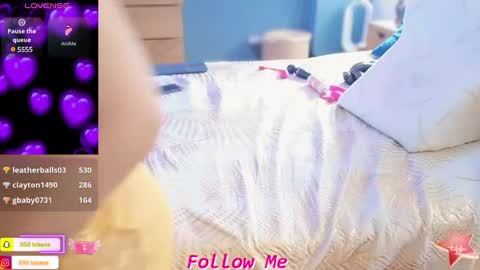 Queen And King online show from February 2025 05:31:01 PM