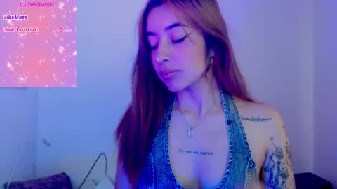 Snapshot of quee_tiana chatting on March 2026 07:20:02 PM your princess online show from March 2026 07:20:02 PM
