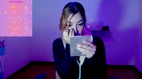 Snapshot of quee_tiana chatting on May 2026 08:48:02 PM your princess online show from May 2026 08:48:02 PM