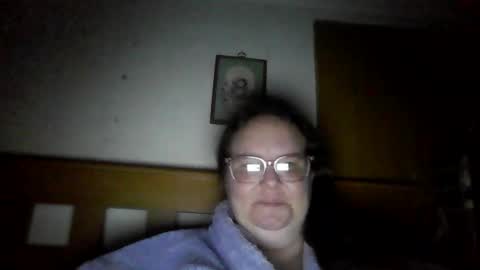 Snapshot of queen2118694 chatting on February 2026 11:47:02 AM naughty Queen online show from February 2026 11:47:02 AM