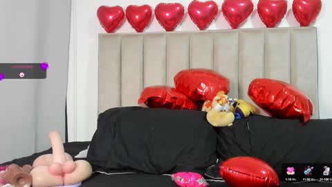 Snapshot of queen_antonella_oficial chatting on February 2025 11:31:01 AM QUEEN ANTONELLA online show from February 2025 11:31:01 AM