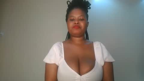 Queen kikih online show from February 2026 06:04:01 PM