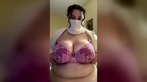 Snapshot of queen_ophelia chatting on August 2026 03:14:02 PM queen_ophelia online show from August 2026 03:14:02 PM