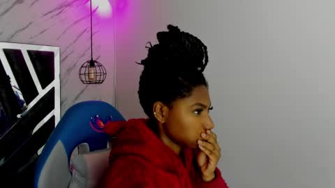   online show from November 2025 11:20:02 AM