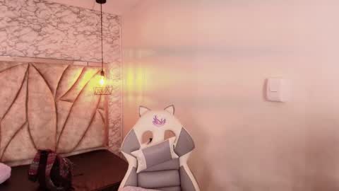   online show from November 2025 11:53:02 AM