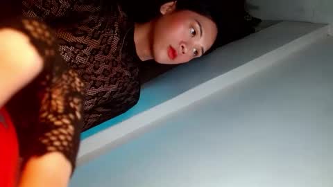 Snapshot of queena10 chatting on March 2025 07:42:02 AM CALL ME YOUR QUEEN AIVY1 online show from March 2025 07:42:02 AM
