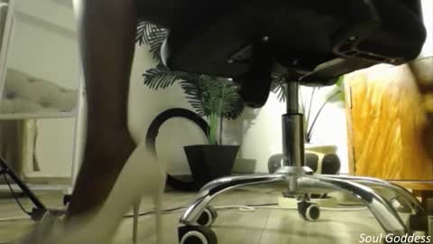 queenmaheliya online show from March 2026 09:21:02 PM