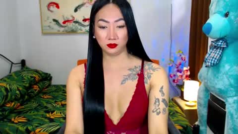 Snapshot of queenmistressts chatting on January 2025 06:13:02 AM QUEEN online show from January 2025 06:13:02 AM