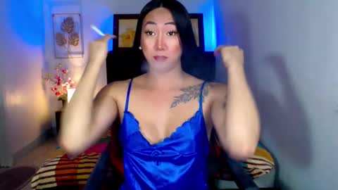 Snapshot of queenmistressts chatting on February 2025 02:07:01 PM QUEEN online show from February 2025 02:07:01 PM