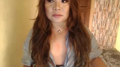 Snapshot of queenofdominant chatting on February 2025 12:17:02 PM kesh online show from February 2025 12:17:02 PM