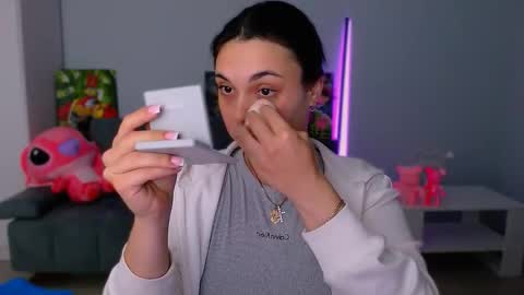 Patricia online show from October 2025 05:24:02 PM