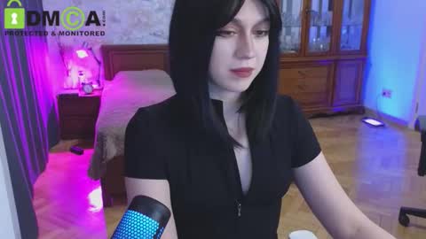     follow my new insta  online show from January 2026 11:31:02 PM