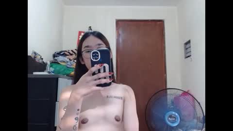 Snapshot of queenpaulaxx chatting on October 2025 07:05:02 AM Paula watson online show from October 2025 07:05:02 AM