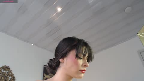 Snapshot of queenpink777 chatting on January 2025 12:52:02 PM Rose online show from January 2025 12:52:02 PM