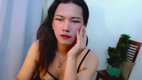 Snapshot of queensabbyvee chatting on March 2025 04:23:02 AM Sabrina online show from March 2025 04:23:02 AM