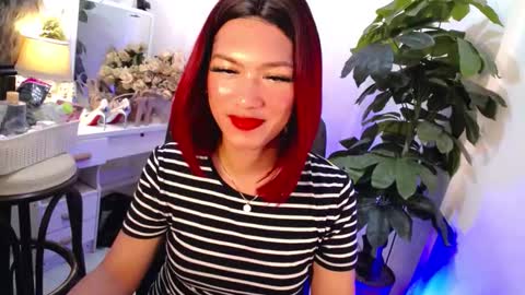 Snapshot of queensabbyvee chatting on September 2025 07:12:01 AM Sabrina online show from September 2025 07:12:01 AM