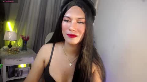 Snapshot of queensabbyvee chatting on October 2025 04:19:02 PM Sabrina online show from October 2025 04:19:02 PM