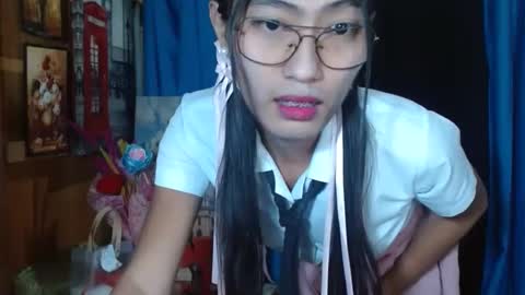 Snapshot of queensteffi chatting on December 2024 07:32:02 PM queensteffi online show from December 2024 07:32:02 PM