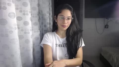 Snapshot of queenvictoria2023 chatting on January 2025 06:31:02 AM Paola online show from January 2025 06:31:02 AM