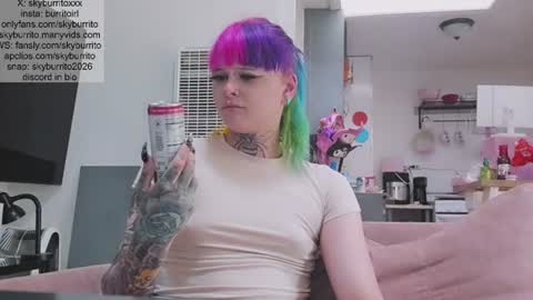 Snapshot of queer_burrito chatting on June 2026 12:30:01 AM Sky Burrito online show from June 2026 12:30:01 AM