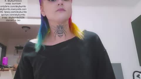 Snapshot of queer_burrito chatting on July 2026 02:16:01 AM Sky Burrito online show from July 2026 02:16:01 AM