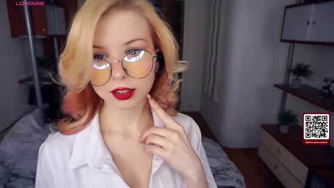 Tate online show from November 2025 06:36:02 AM