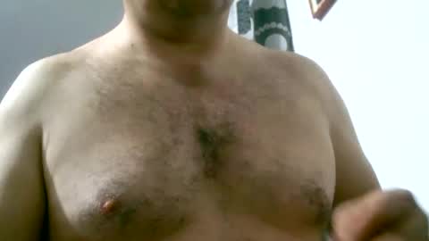 Snapshot of querubinrebelde chatting on January 2025 01:50:01 AM Don Ramon online show from January 2025 01:50:01 AM