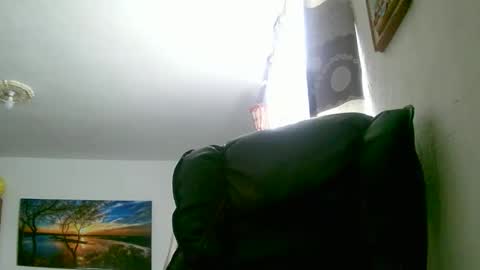 Snapshot of querubinrebelde chatting on October 2025 09:04:01 PM Don Ramon online show from October 2025 09:04:01 PM