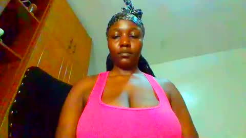 quincy_20 online show from April 2026 05:33:02 PM