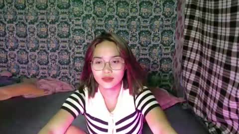 Snapshot of quinne_miles chatting on January 2026 10:18:01 AM Quinne online show from January 2026 10:18:01 AM