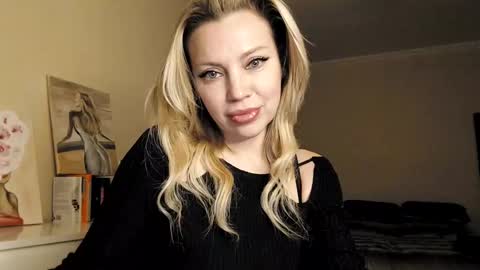 Snapshot of qurli24 chatting on February 2025 05:36:01 PM qurli24 online show from February 2025 05:36:01 PM