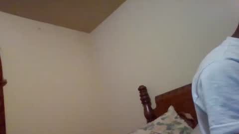 Snapshot of quuwavvy chatting on October 2025 10:06:01 AM quuwavvy online show from October 2025 10:06:01 AM