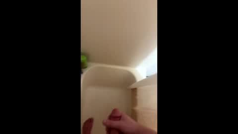 Snapshot of r0ck666 chatting on October 2025 02:14:01 PM r0ck online show from October 2025 02:14:01 PM