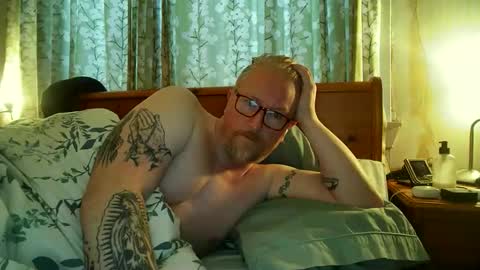 Snapshot of r_o_h_a_n_r_o_o_m chatting on February 2026 09:28:01 AM r_o_h_a_n_r_o_o_m online show from February 2026 09:28:01 AM