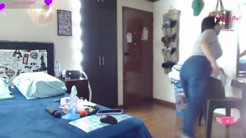 Rachel online show from February 2025 01:02:01 AM