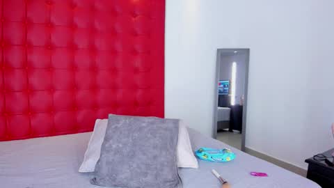  DALIANA  online show from November 2025 08:03:01 PM