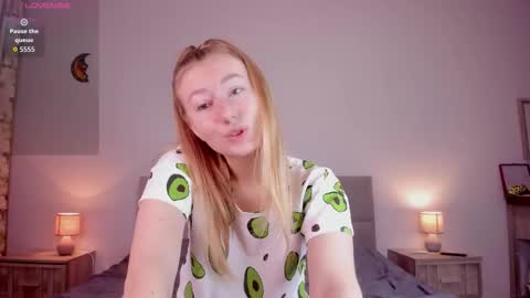 Snapshot of rachel_rut chatting on March 2026 07:54:02 AM Rachel online show from March 2026 07:54:02 AM