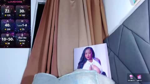 MALIKA Z online show from October 2025 02:11:02 AM