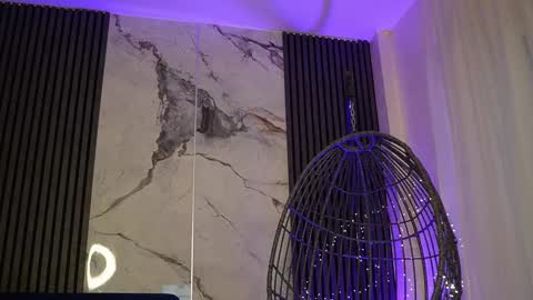 Ann online show from November 2025 05:33:01 AM