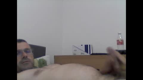 Snapshot of rade1984 chatting on June 2026 09:15:01 PM rade1984 online show from June 2026 09:15:01 PM