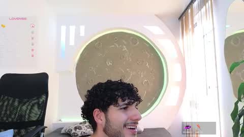 Snapshot of rafael_mendez chatting on September 2025 08:42:01 PM R A F A E L online show from September 2025 08:42:01 PM