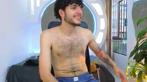 Snapshot of rafael_mendez chatting on September 2025 10:42:02 PM R A F A E L online show from September 2025 10:42:02 PM