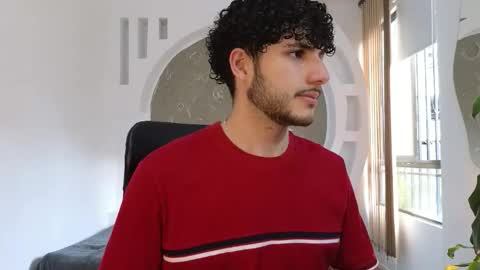 Snapshot of rafael_mendez chatting on September 2025 08:19:01 PM R A F A E L online show from September 2025 08:19:01 PM