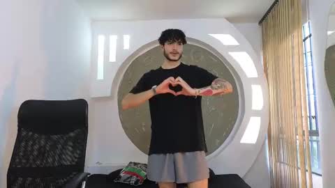 Snapshot of rafael_mendez chatting on September 2025 09:27:01 PM R A F A E L online show from September 2025 09:27:01 PM