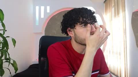 Snapshot of rafael_mendez chatting on October 2025 08:27:02 PM R A F A E L online show from October 2025 08:27:02 PM